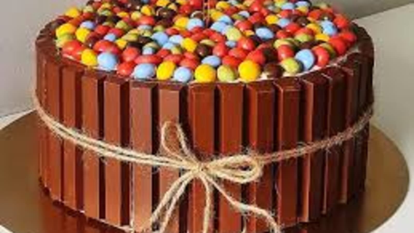 Bolo KitKat